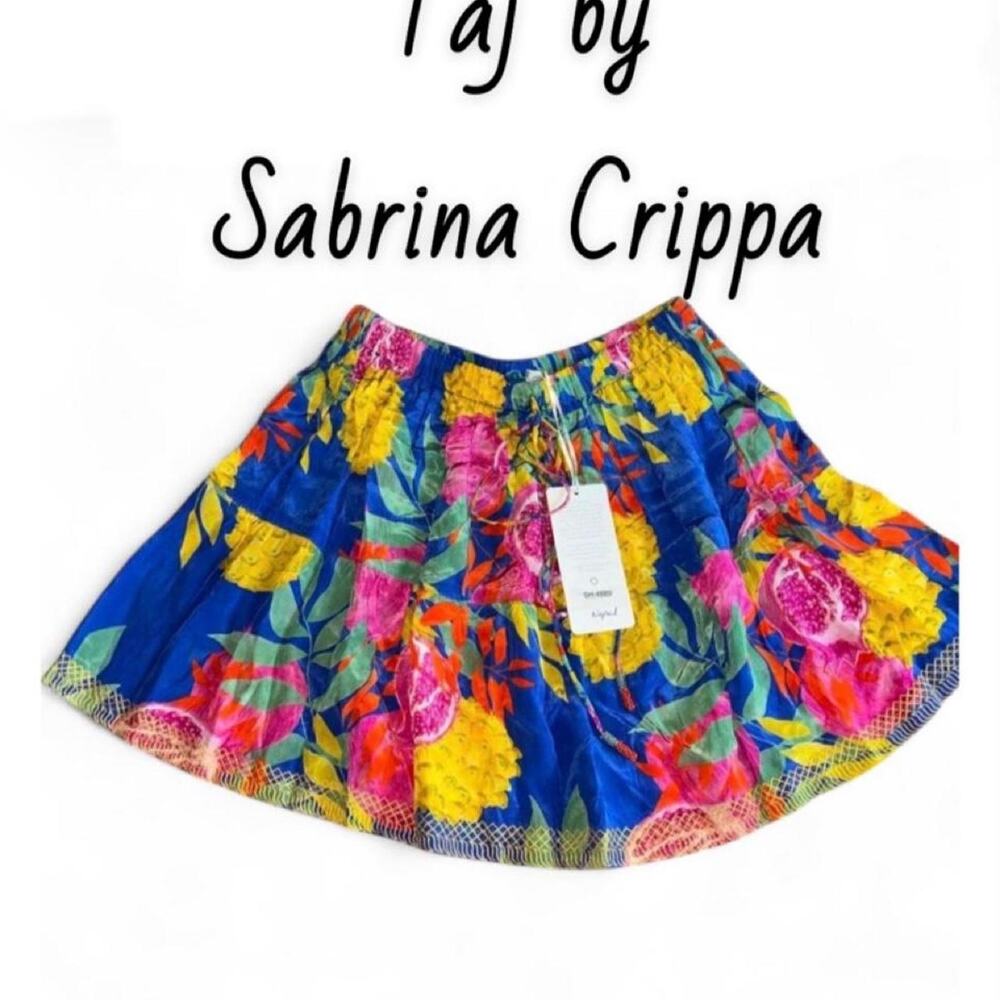 Taj by sabrina crippa small